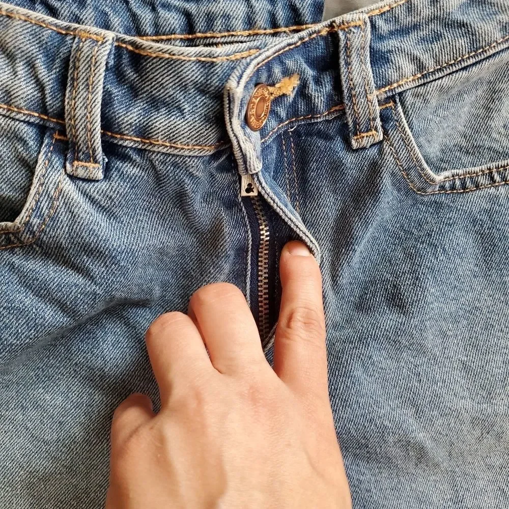 H&M Mid Cut Jean Shorts